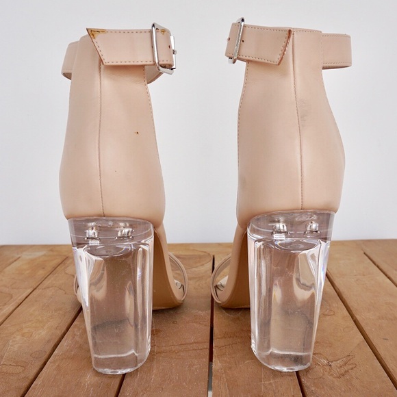 Nude Forever 21 heel. - Picture 3 of 3